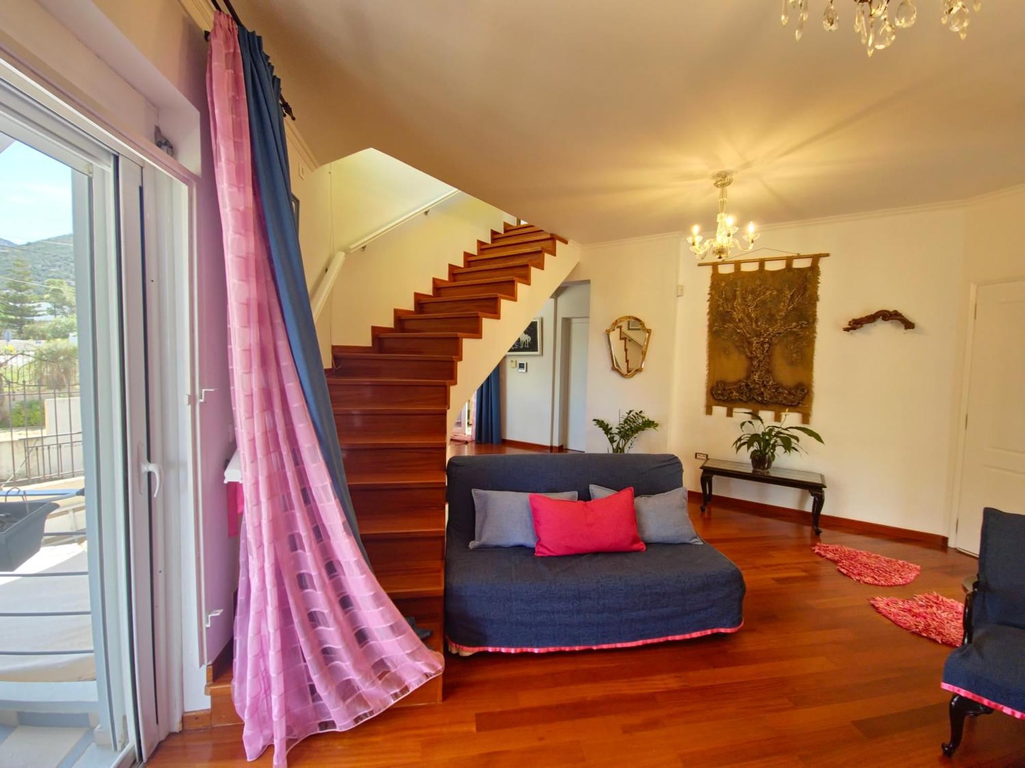 Virginia's Art House Porto Rafti